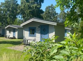 När golfklubb stugbyn, camping resort en Stånga