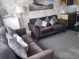 115 Modern South Facing Chalet on Sunbeach in Scratby Near Great Yarmouth