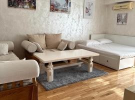 Due Sorelle, ubytov&aacute;n&iacute; s možnost&iacute; vlastn&iacute;ho stravov&aacute;n&iacute; v destinaci Podgorica