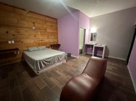 Autohotel el Búho, Hotel in Manlio Fabio Altamirano