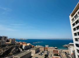 La plage, Hotel in Marseille