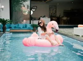 Seminyak vila luxury 4Br near beach LAfavela