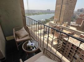 Condo Nile view modern, acomoda&ccedil;&atilde;o em condom&iacute;nio no Cairo