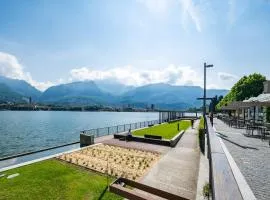 Renzo & Lucia Living Lake