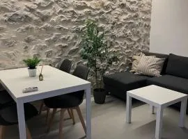 Apartamento Matías de Cazorla by Clabao