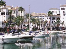 Duquesa Port, hotel em Manilva