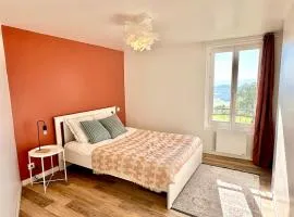 Duplex familial à la campagne