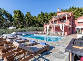 Villa Amaryllis by Kardous Villas, hotel com banheiras de hidromassagem em Alikias