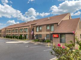Econo Lodge & Suites Southern Pines, hotel di Southern Pines