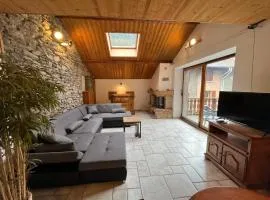 Appartement 14 personnes avec balcon et terrasse au cœur de Val Cenis Lanslebourg, proche commerces - FR-1-508-258