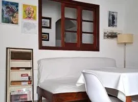 Casa Kolla - 2 bedroom home with free parking in downtown Salta