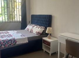 Amaizing home stay 7, hotel v destinaci Dar es Salaam