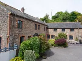 Carlane Court, Slapton, Kingsbridge, South Devon