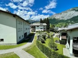 Flims Mountain retreat with Nordic Hotpot near Caumasee