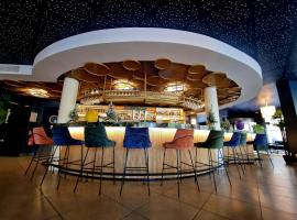 Dali Hôtel Perpignan - Restaurant、ペルピニャンのホテル