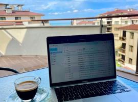 Long Sunny Holiday, hotel a Shkorpilovtsi