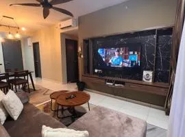 AS Homestay Gamuda Gardens Gaia Residence 2R1B Rawang Skyline Luge