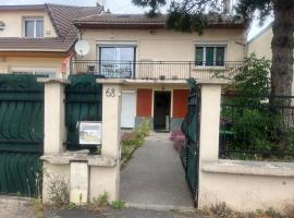 Villa Jasmin, ubytování v soukromí v destinaci Bobigny