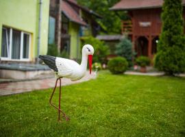 Pensiunea George, hotel v destinaci Gura Rîului