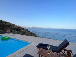 VL Luxury Villa, Hotel in Kiveri