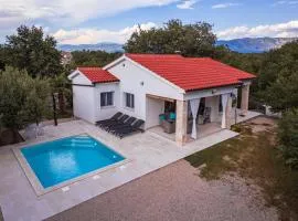 Villa Nevera