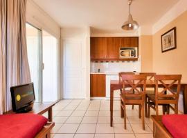 Résidence Les Grands Pins - maeva Home - Appartement 2 pièces 5 personnes - Confort MAE-0384: Maubuisson şehrinde bir otel