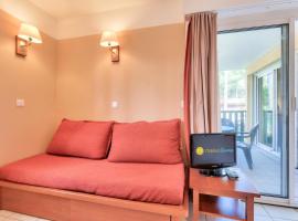 Résidence Les Grands Pins - maeva Home - Appartement 2 pièces 5 personnes - Sélection MAE-2171, Hotel in Maubuisson
