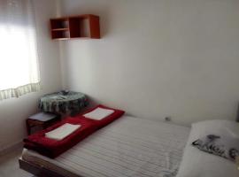 Apartment Željka, Igalo - Herceg Novi, hotel v destinaci Igalo