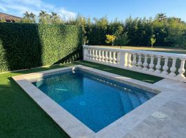 Les Villas du Parc, hotel v destinaci Antibes