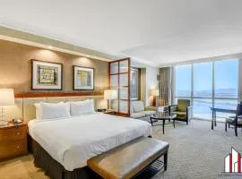 MGM Signature-20-604 Jacuzzi Studio