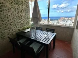 Ático con vistas al Mar cerca del casco histórico