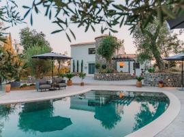 Zervos Corfu Estate, hotel in Kastanéa