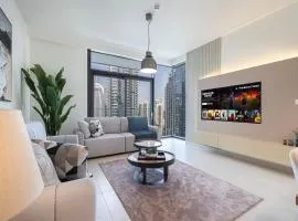 Burj Crown - Downtown Elegance Opera Boulevard View by Dubai Mall