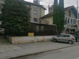 Ambient, hotel v destinaci Štrpce