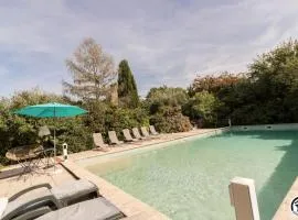 Domaine d'en serres, 15th century castle