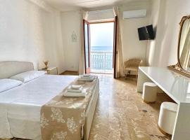 The View apartment, hotel v destinaci Scilla