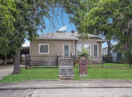 126 Lucas Street, villa em San Antonio