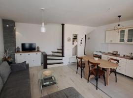 Double Room, Shared bathroom- Rooms GEA, serviced apartment in Prizren