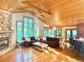 Golf Retreat Near Pelican Lake