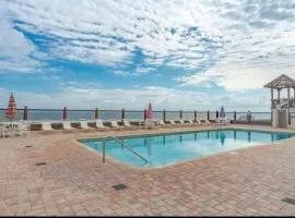 Oceanfront Oasis