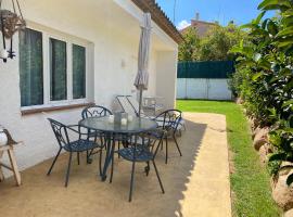 Formentera a la Costa Brava amb BBQ i jardí, hotel in Sant Antoni de Calonge