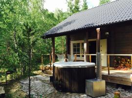 Hapsal Forest Cabin, Hütte in Haapsalu