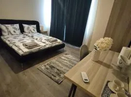 Bitcoin Rooms