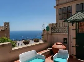 Casa Acropoli