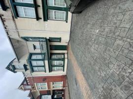 Single room en-suite on Southfield Road, hostel em Middlesbrough