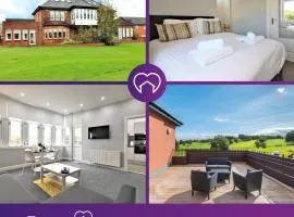 Signature - Greenlees Clubhouse