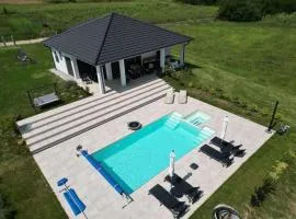 Hacienda R - kuca sa bazenom