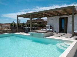 Onos Luxury Villas Kythnos, luxury hotel in Kithnos Chora