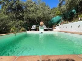 Ematejo, hotel v destinaci Genalguacil