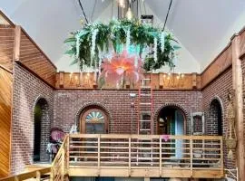 The Atrium - A Boutique Hotel - Suite 18